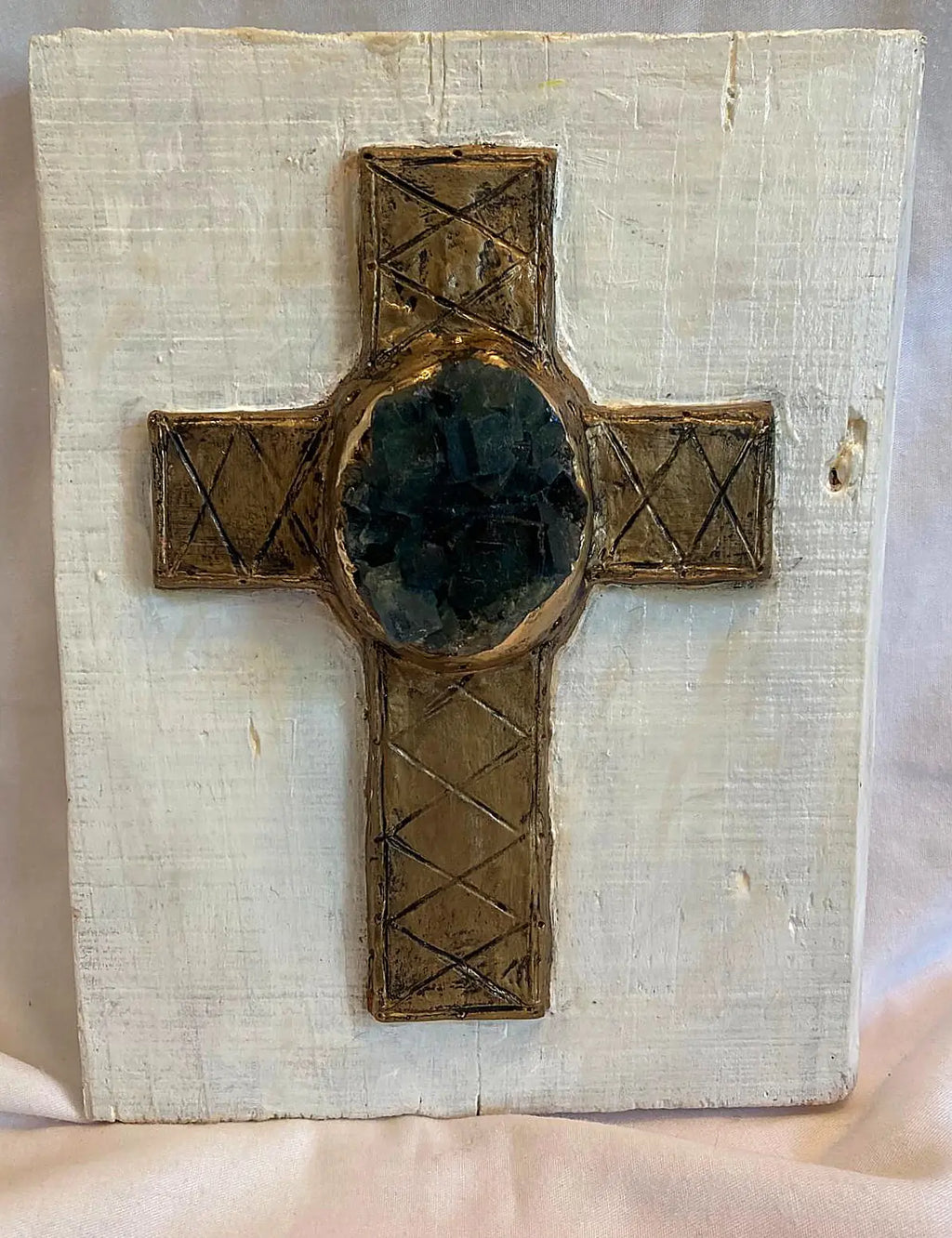 Icoană artistică cu cruce și piatră semiprețioasă